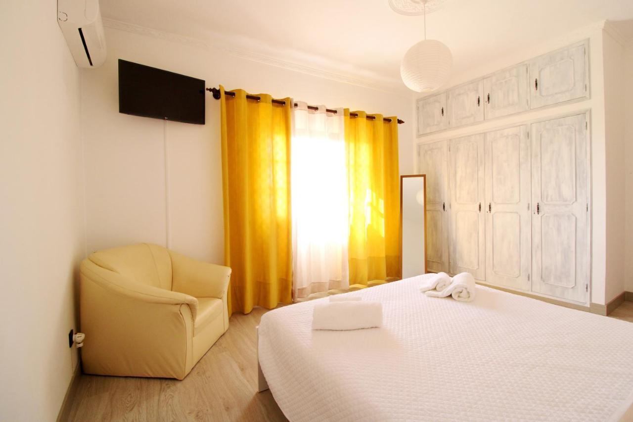 White Bride Fz Guest House Fuzeta Exterior photo