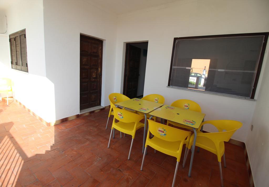 White Bride Fz Guest House Fuzeta Exterior photo